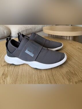 Puma Women’s Slip-On Sneakers in Charcoal and White